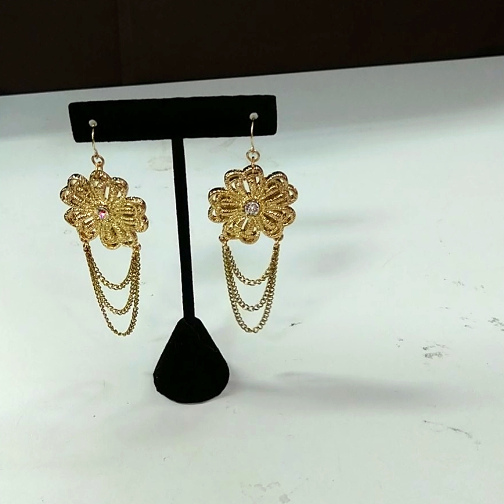 Pierced Earrings